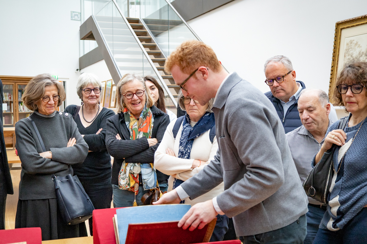 Visite exceptionnelle au cœur des réserves du Petit Palais